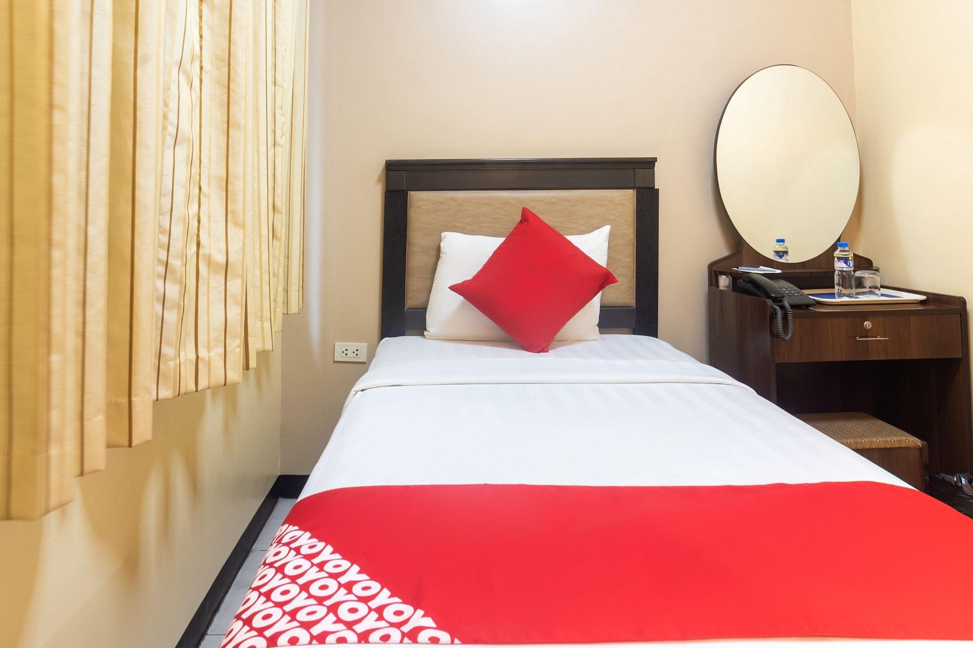 Oyo 187 The Maxwell Hotel Cebu