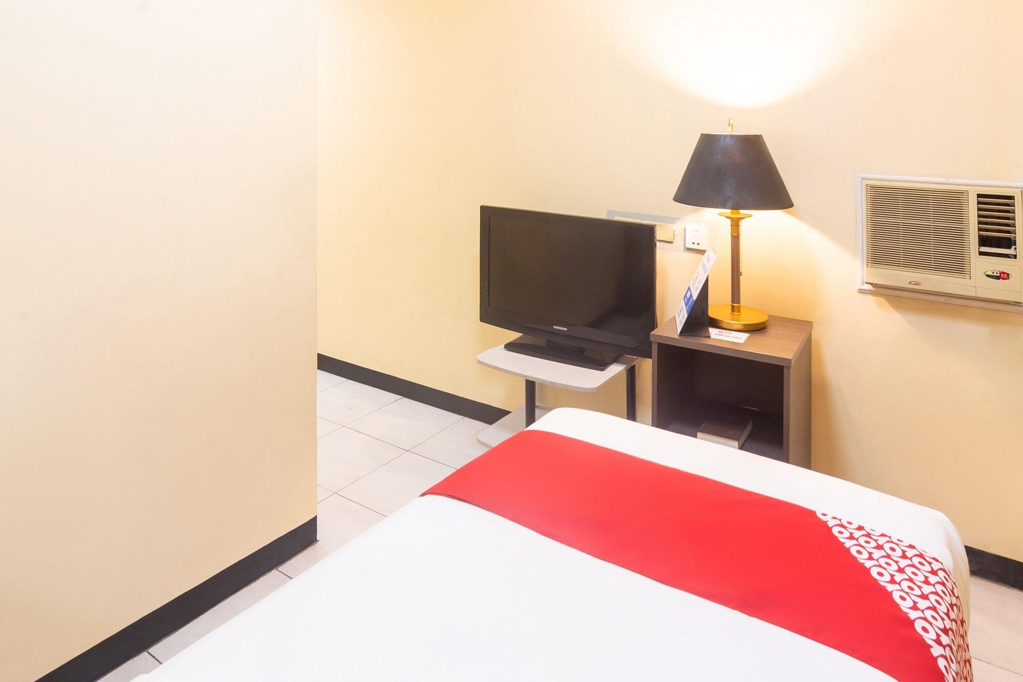 Oyo 187 The Maxwell Cebu