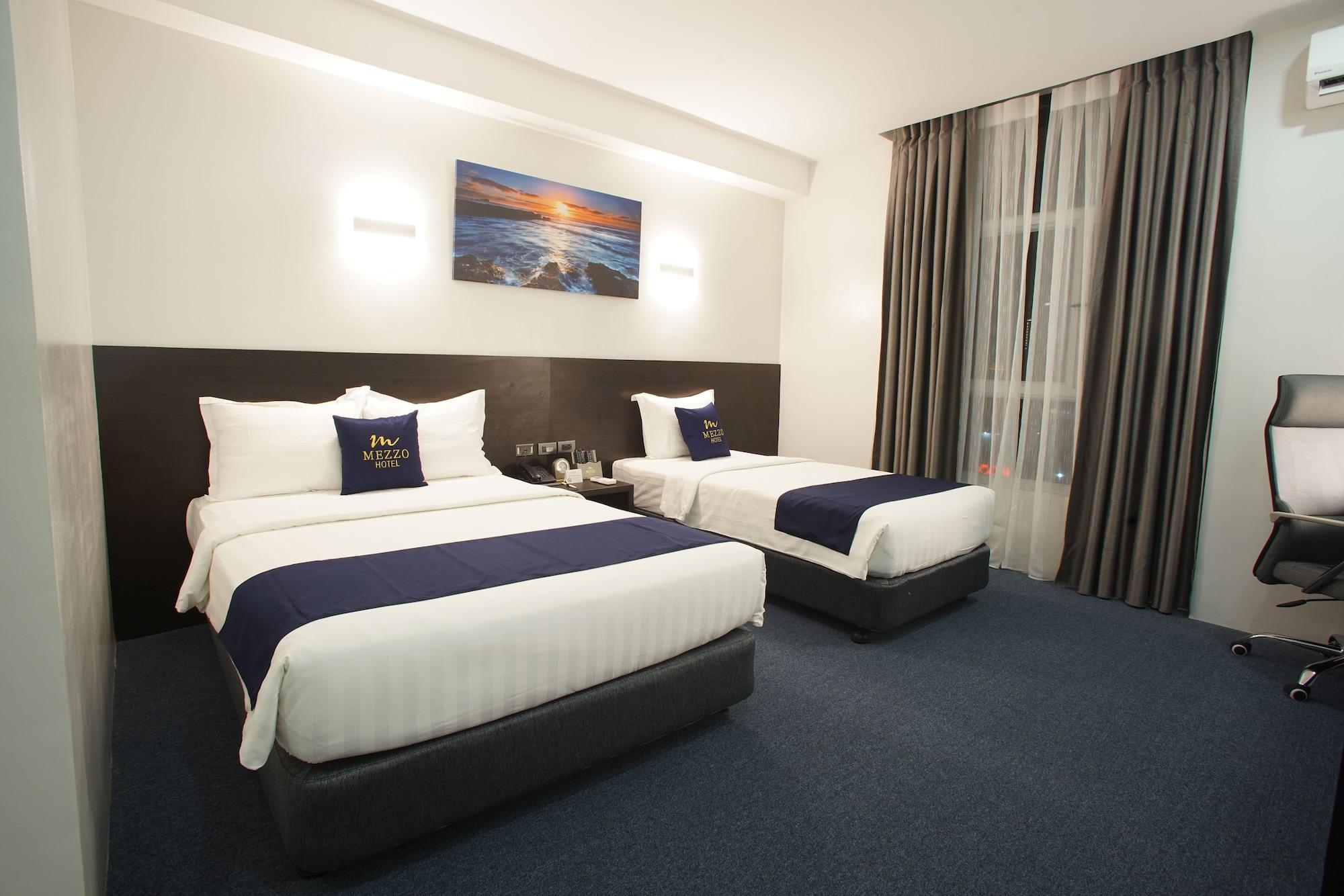 Hotel Mezzo 4*