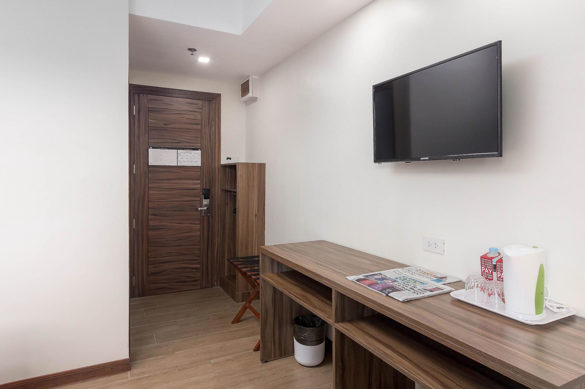 Zen S & Residences Hotel