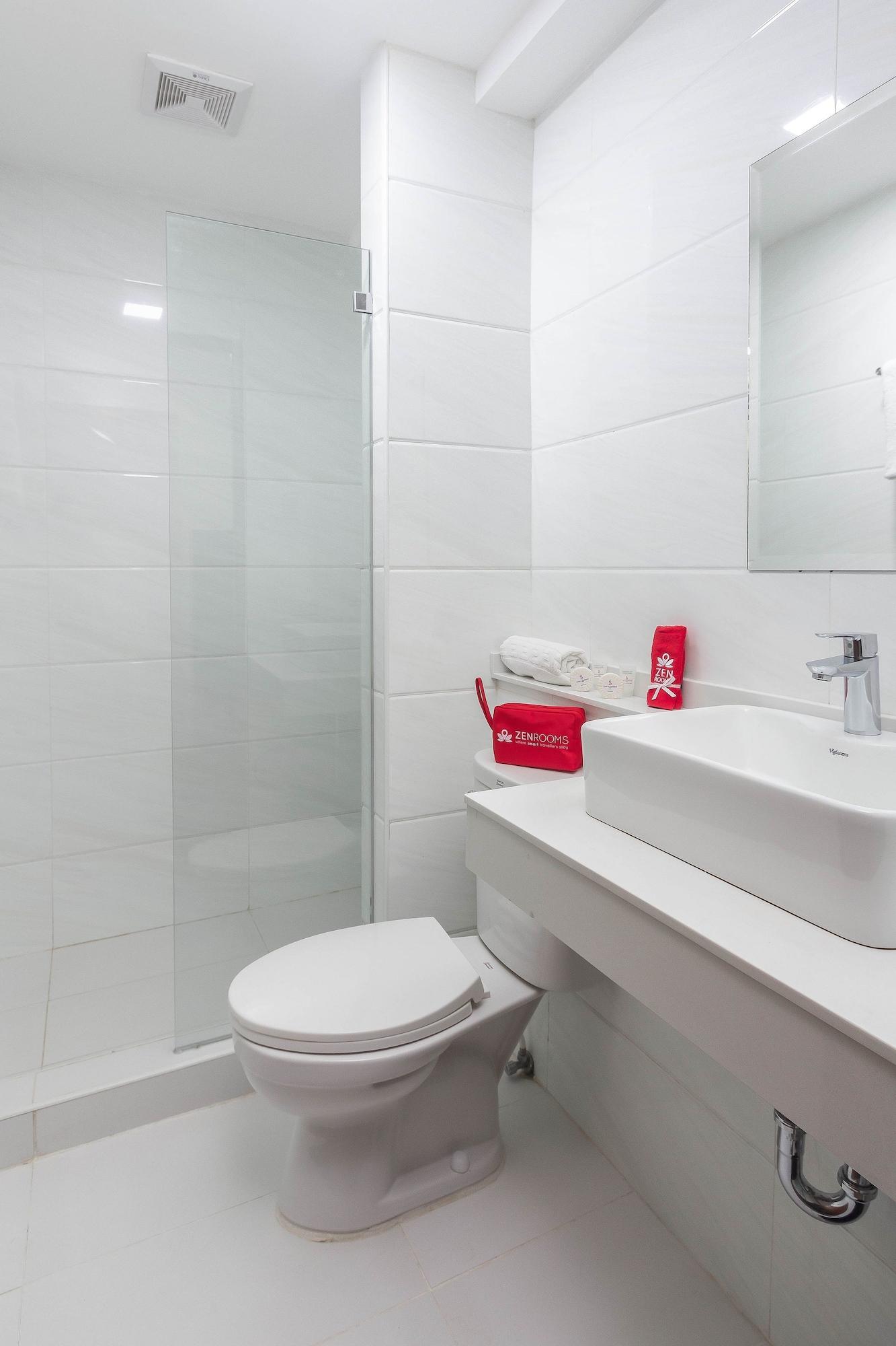 Hotel Zen S & Residences