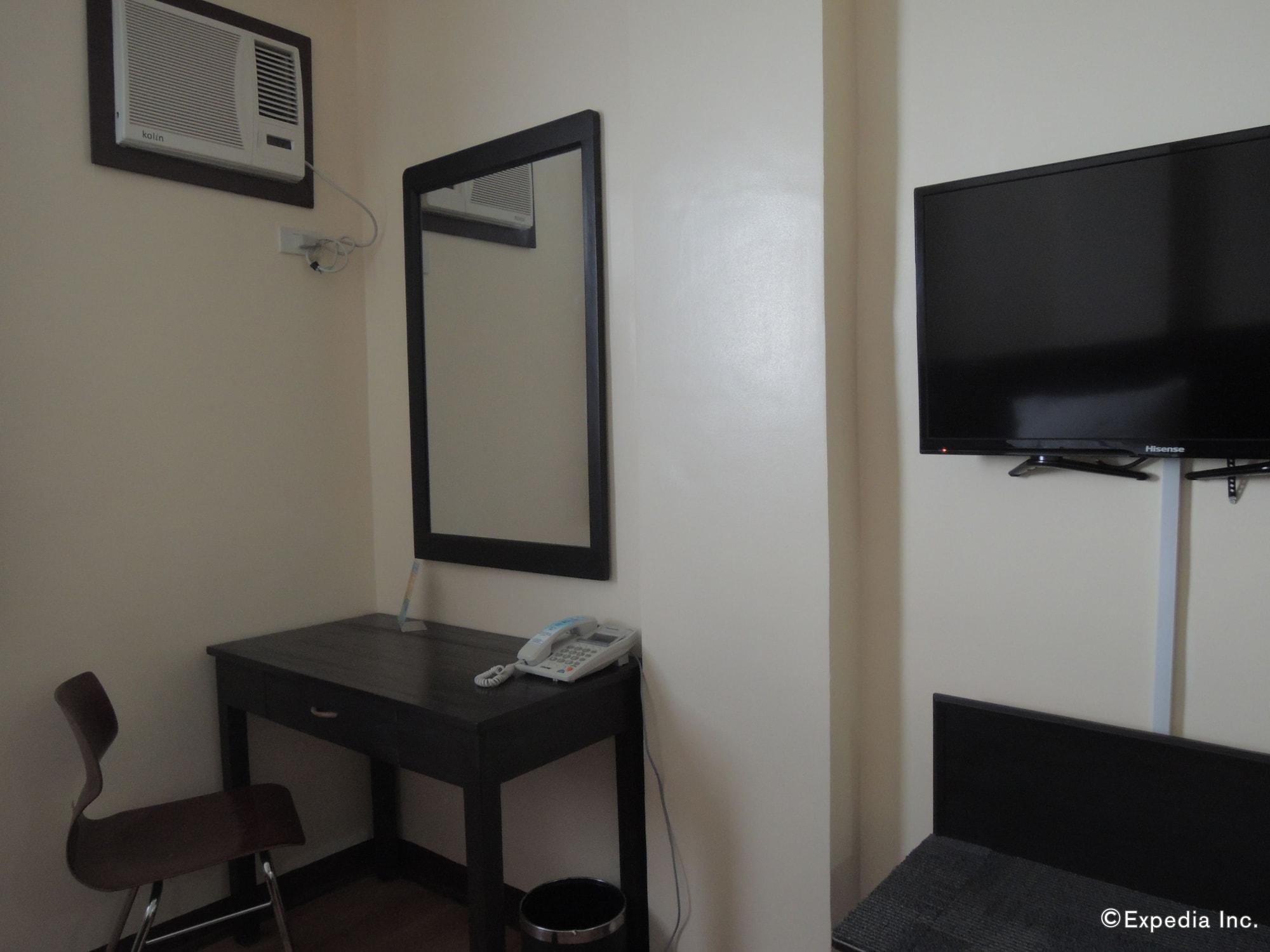 Days Cebu - Hotel