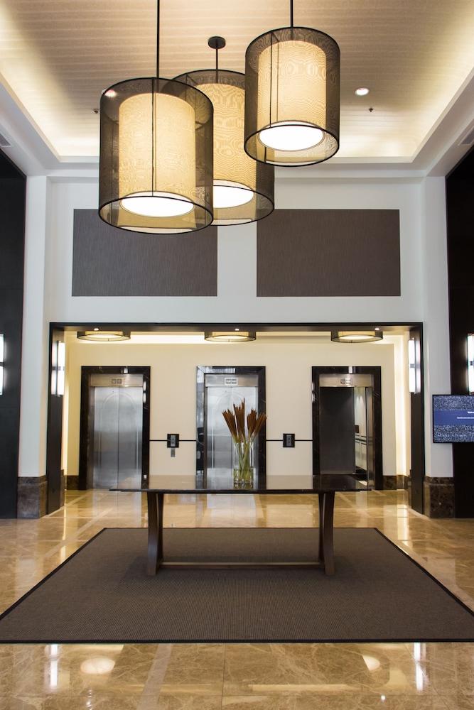 Seda Ayala Center 5*