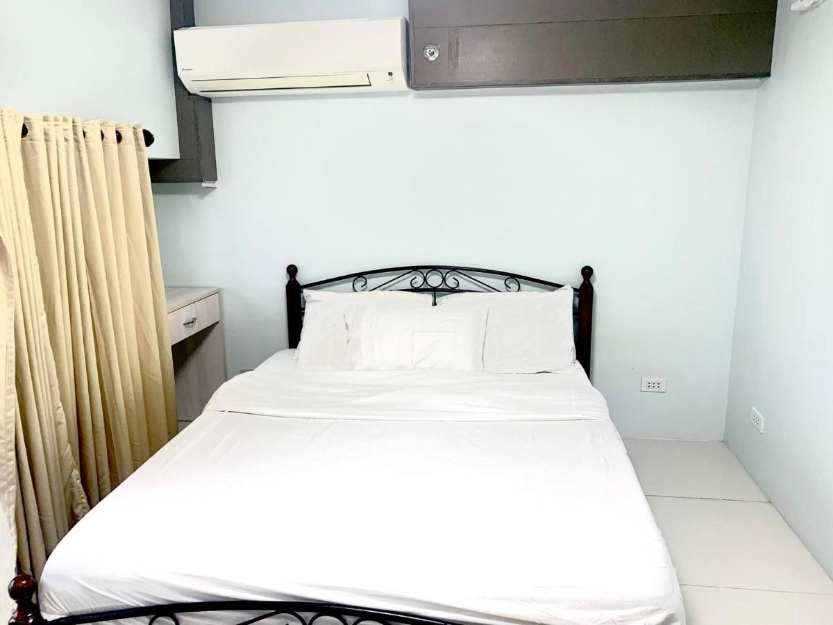 Apartment 2 Bedroom Unit With And Mountain View *