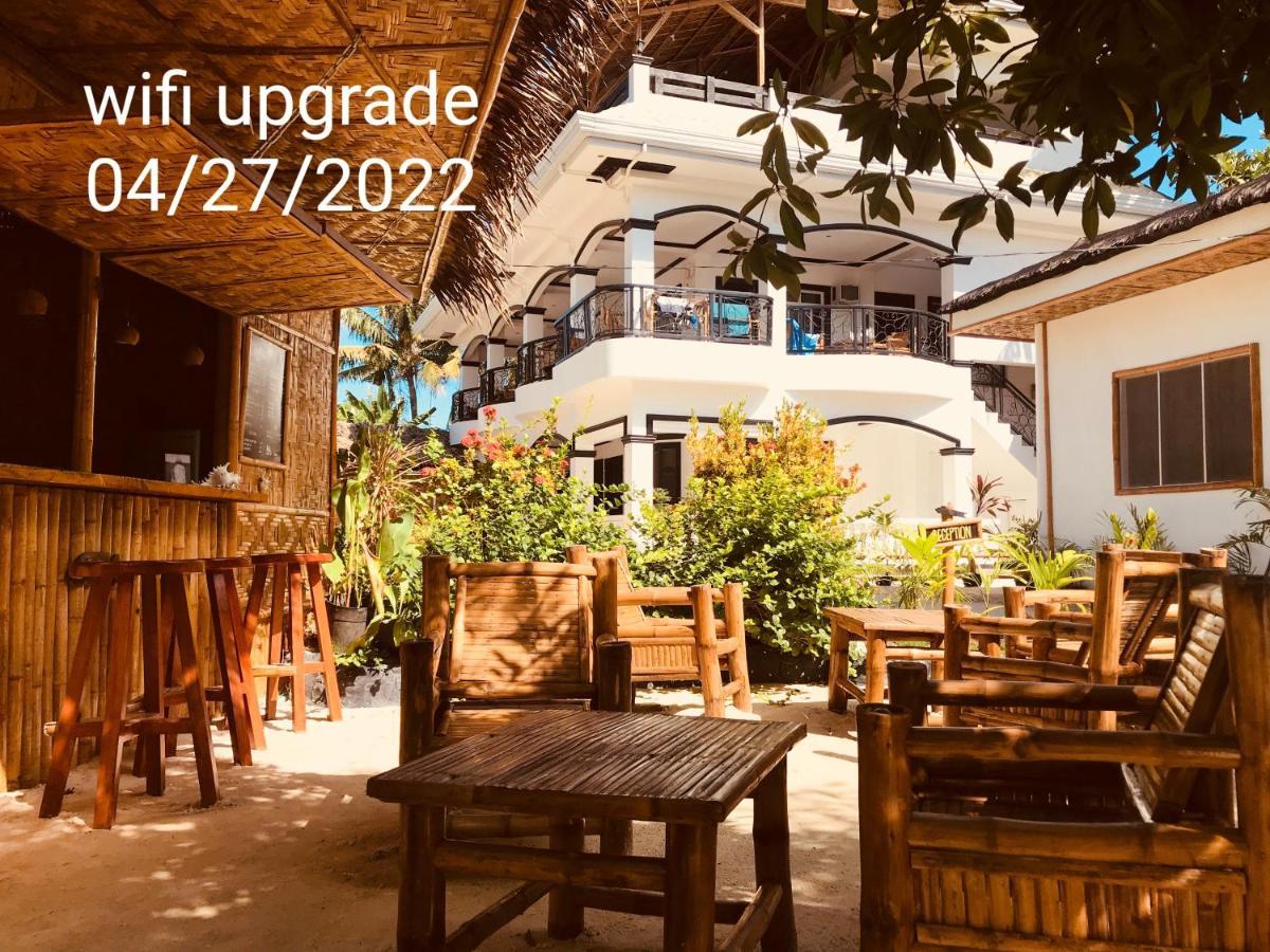 Hotel Everyday Sunday & Cafe Santa Fe (Cebu)