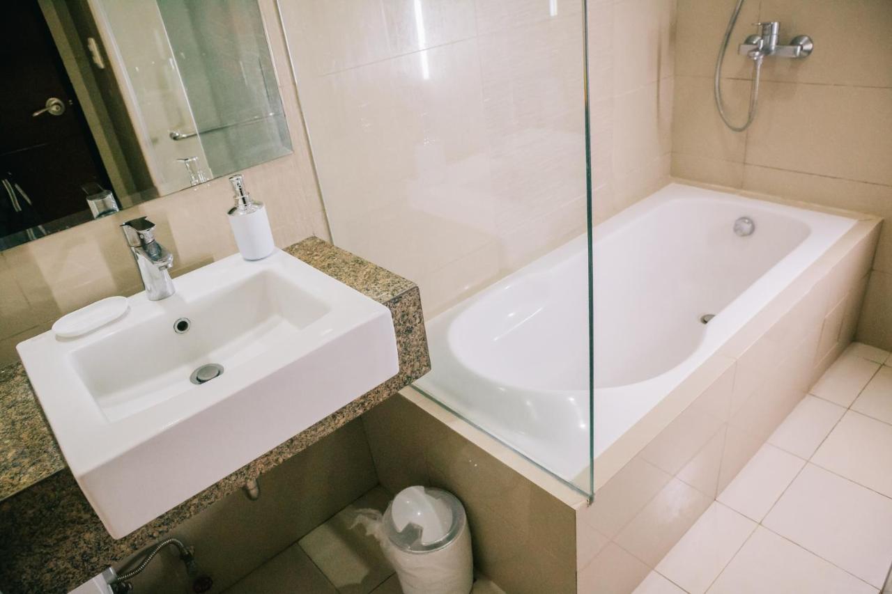 Condo-mactan Newtown Apartment *