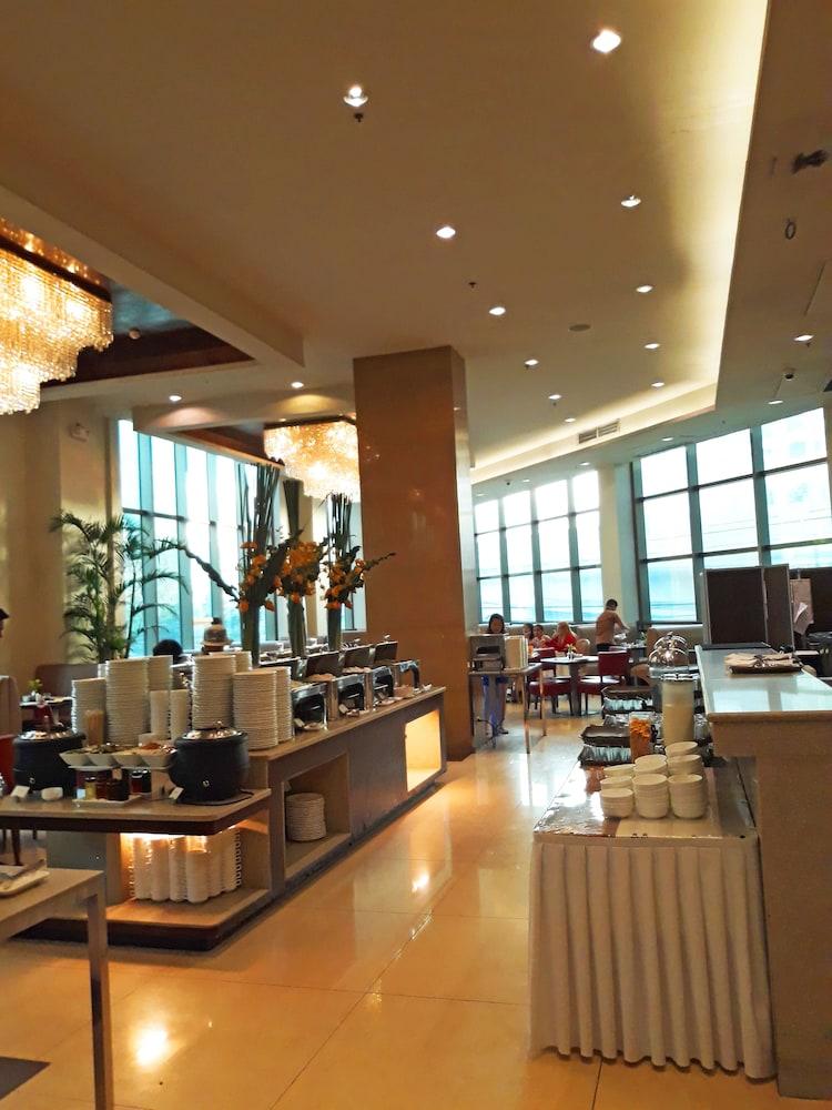 Mandarin Plaza