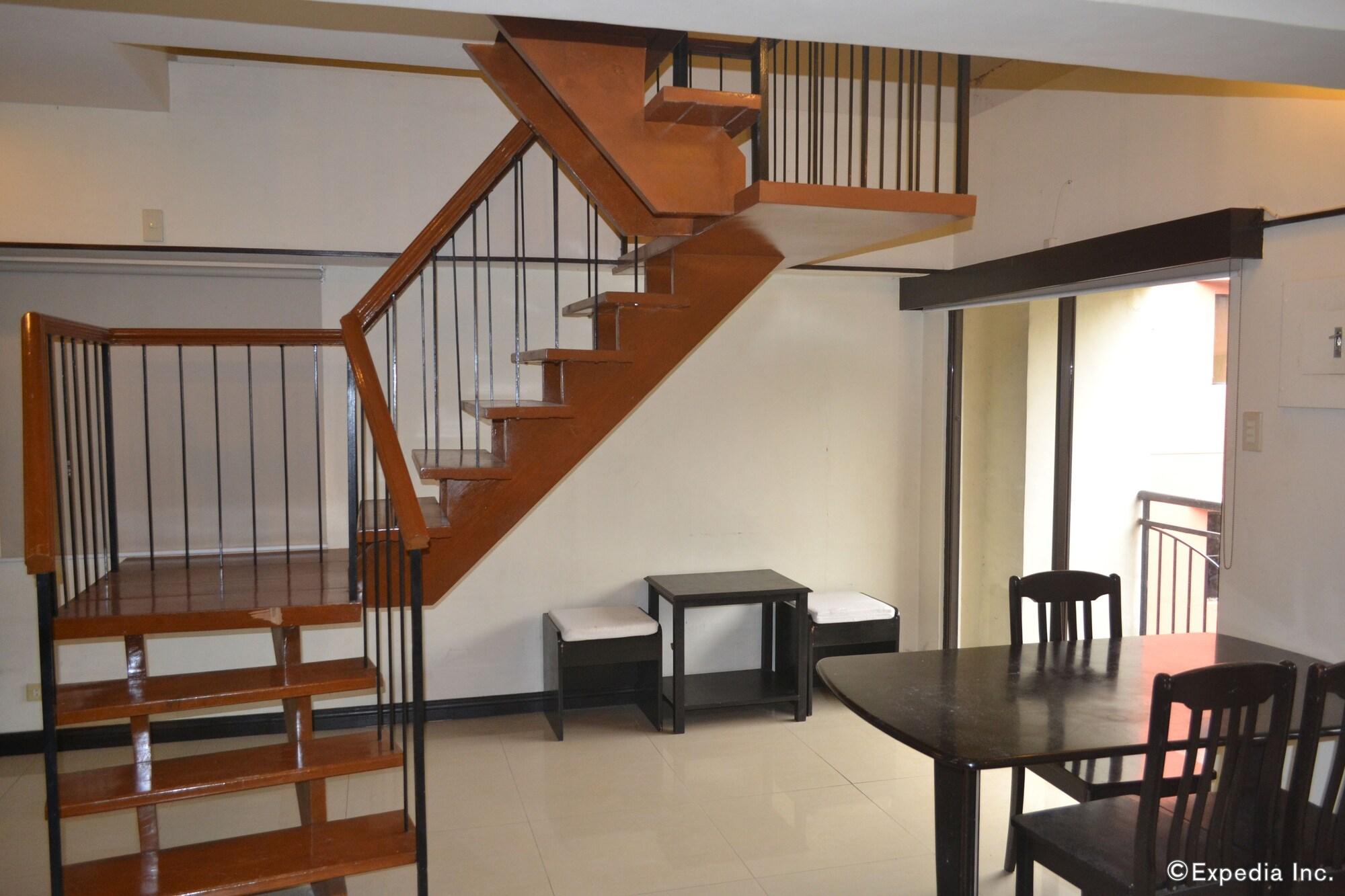 Hotel Lancaster Cebu 3*