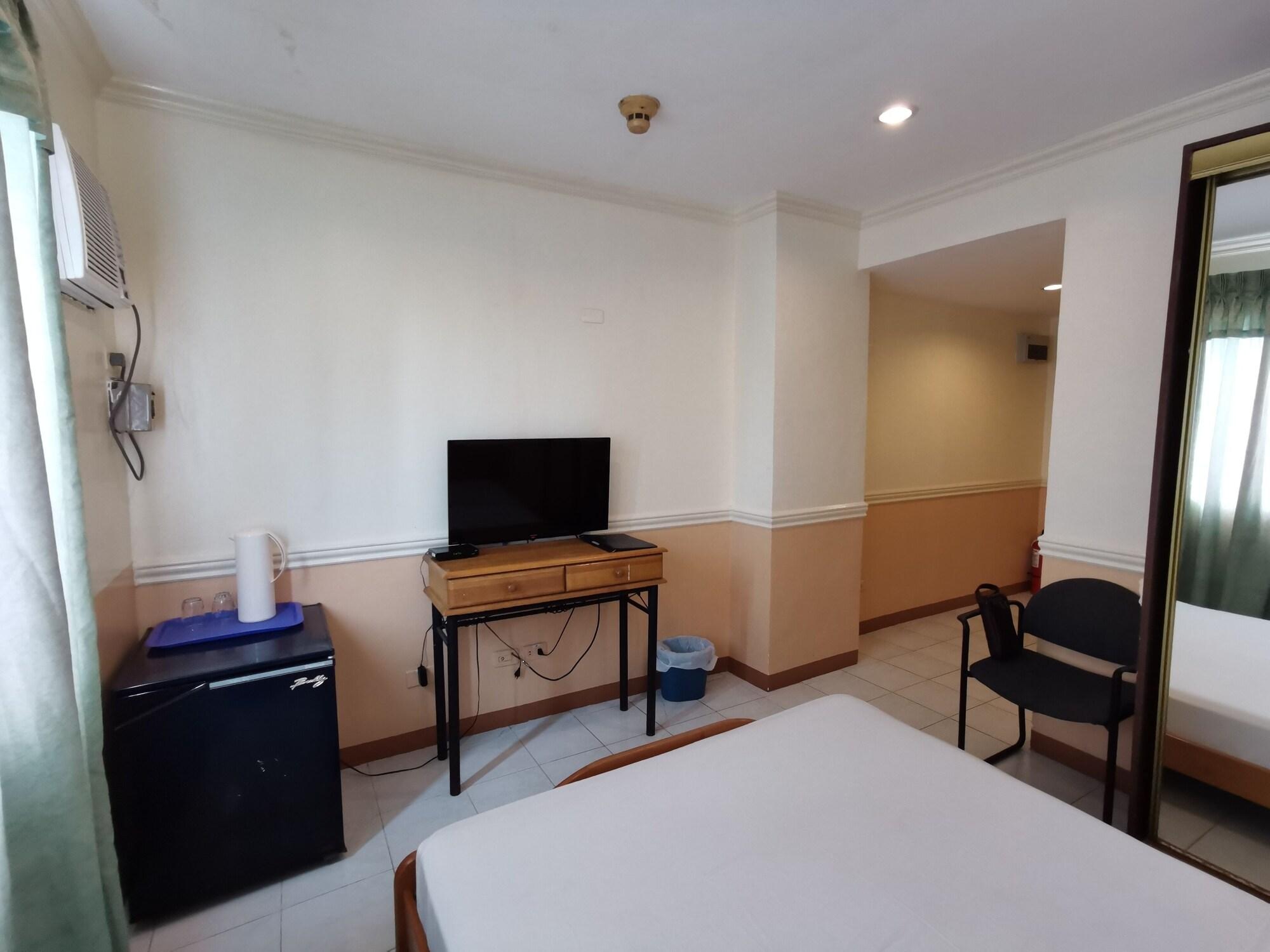 Metro Park - Hotel 2*