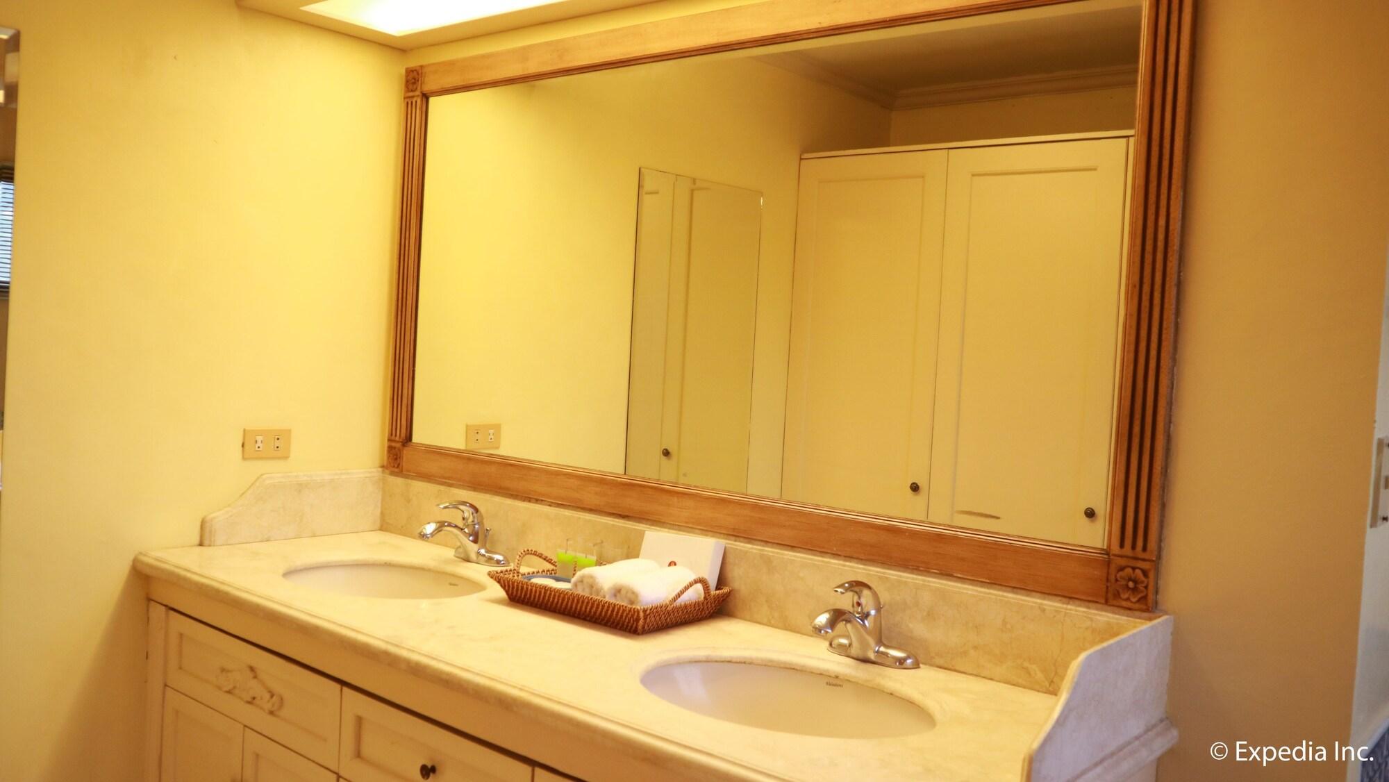 Aparthotel Sophia 3*