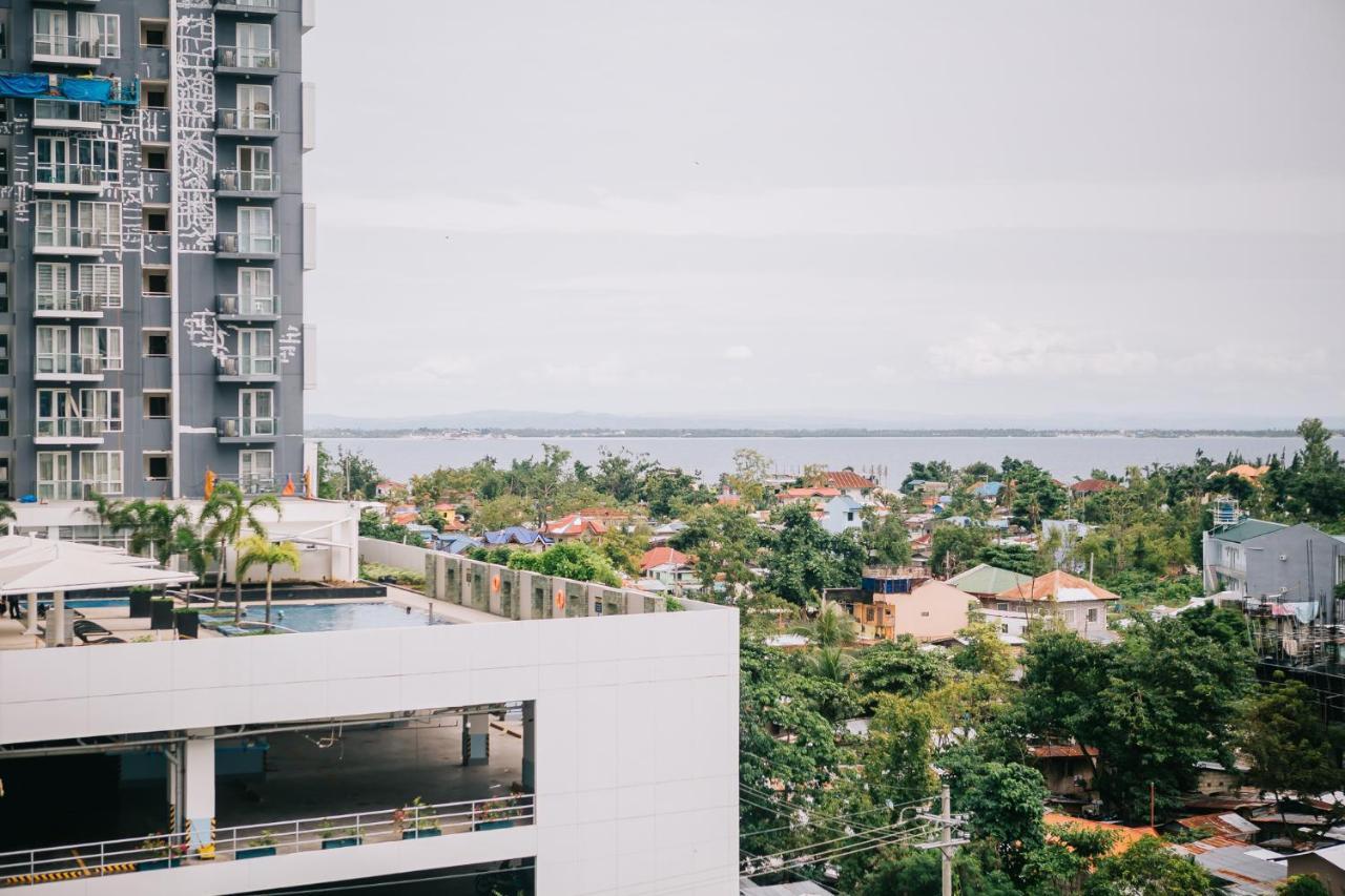 Condo-mactan Newtown Apartment Lapu-Lapu City