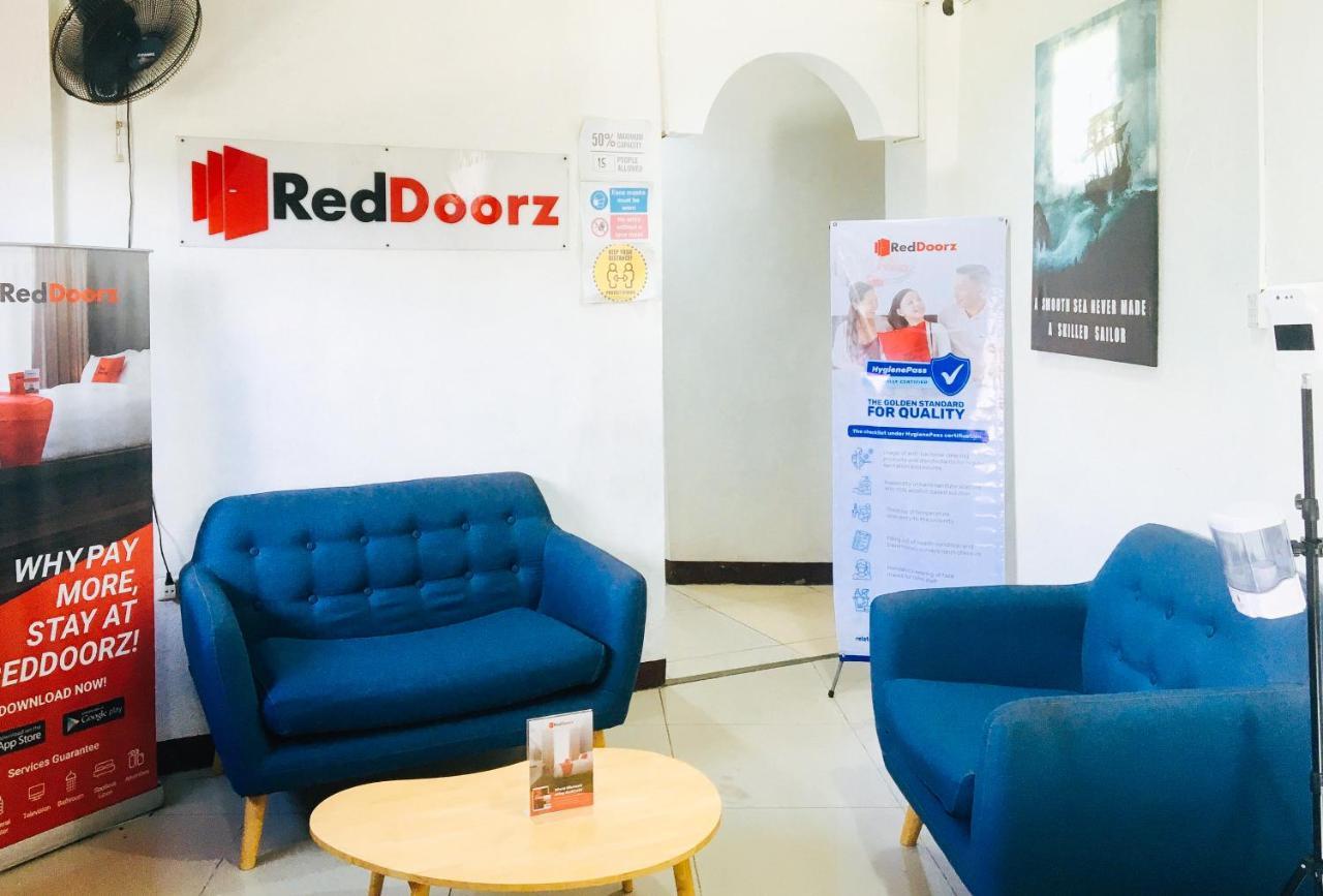 Reddoorz @ El Cuarto Srp Talisay