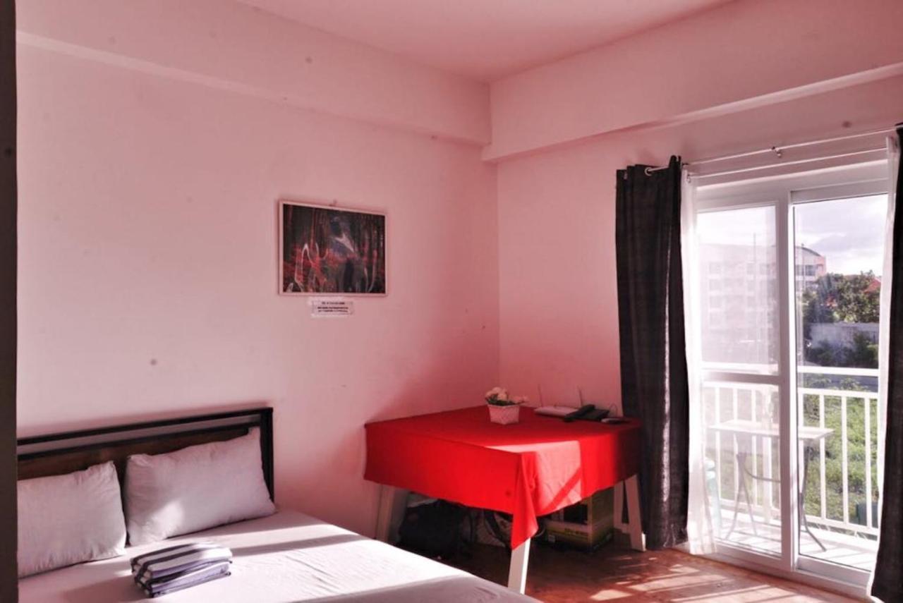 Ania Aparthotel