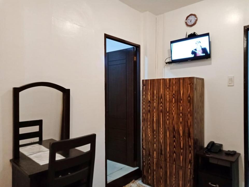 Amax Cebu 3*