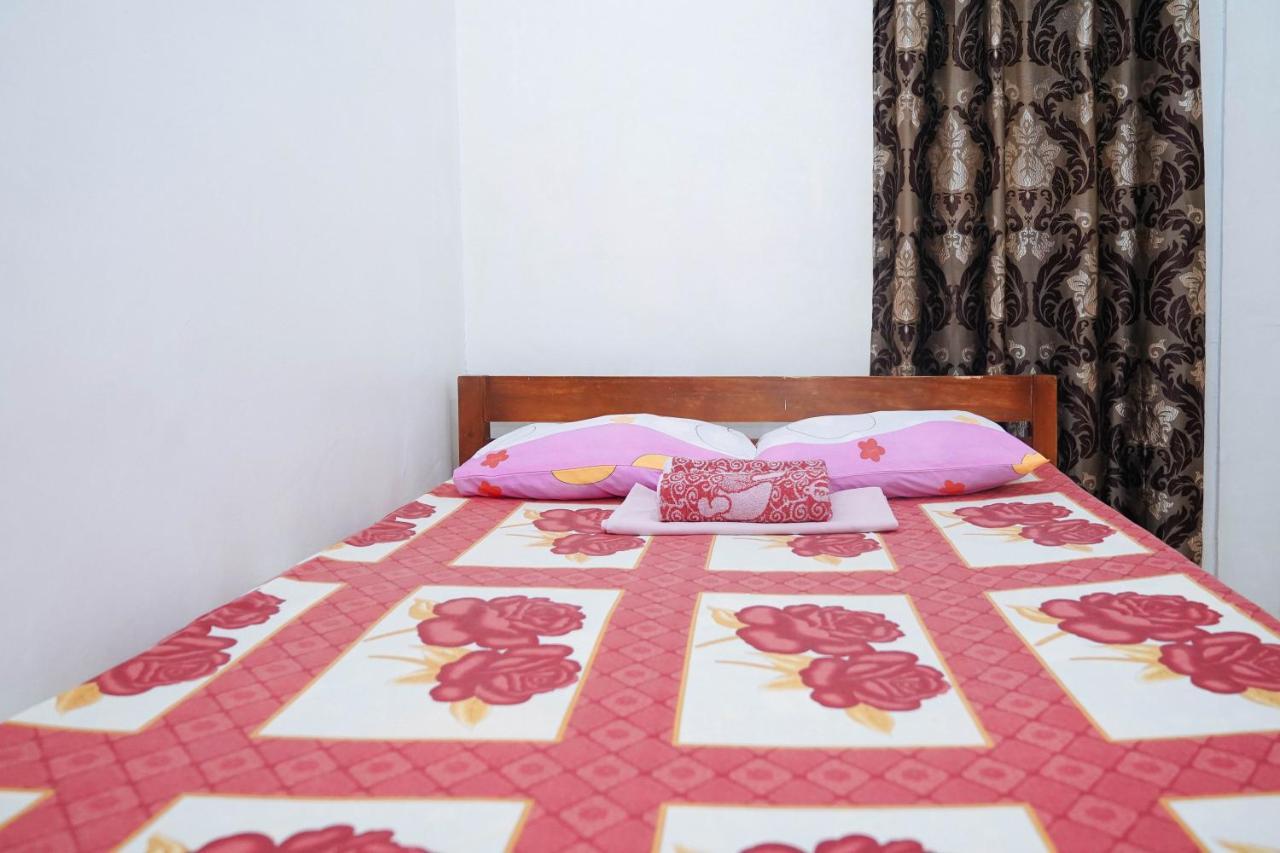 C Star Travellers Hotel