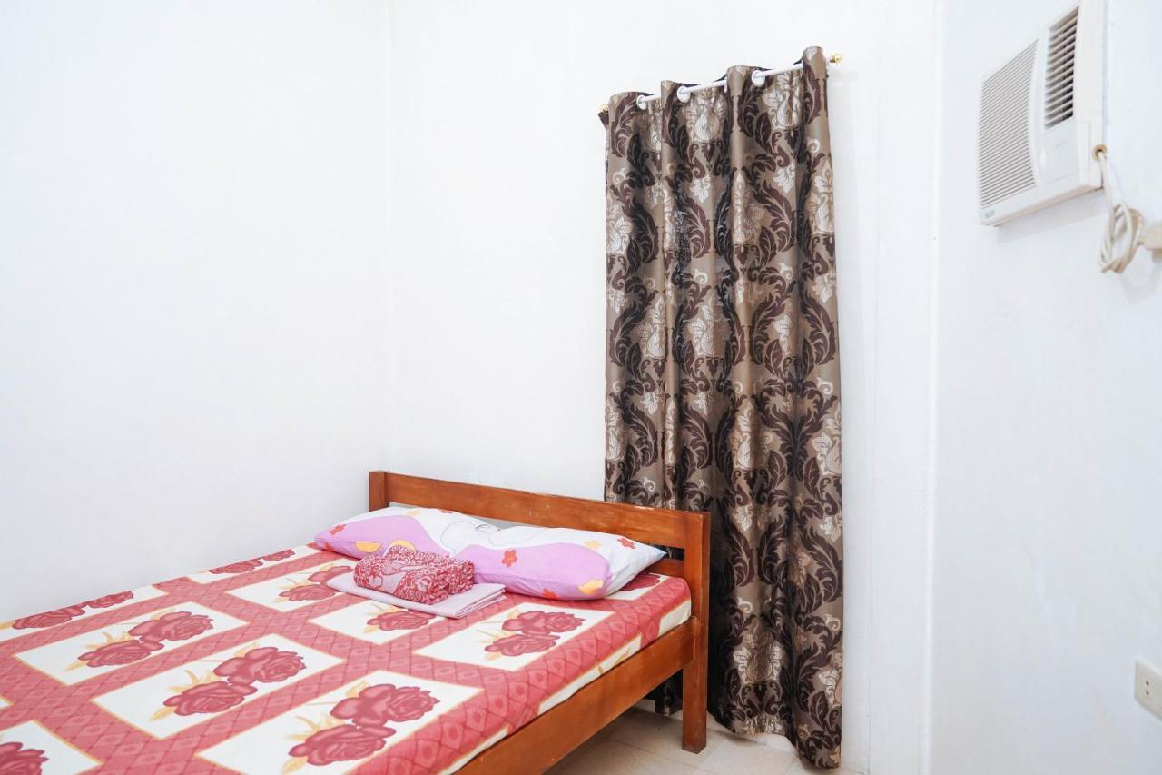 Hotel C Star Travellers Oslob