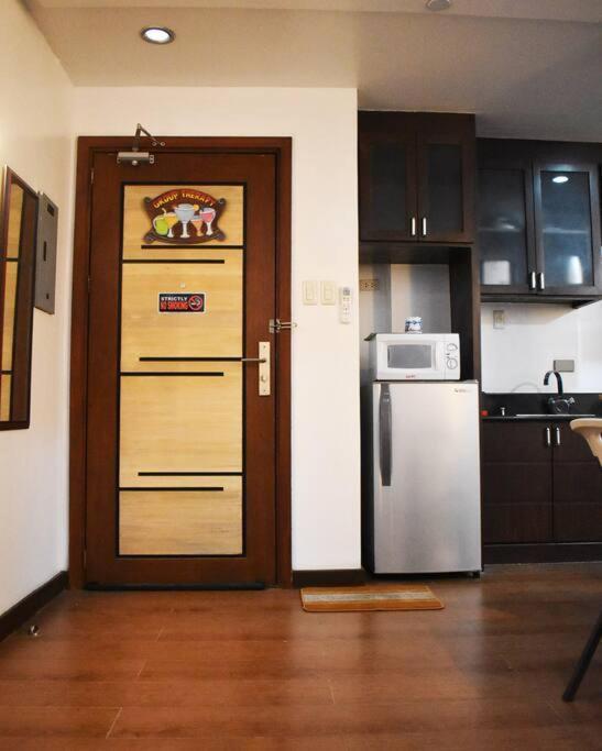 Spacious 1br 44sqm Unit Near Ayala Mall Apartment