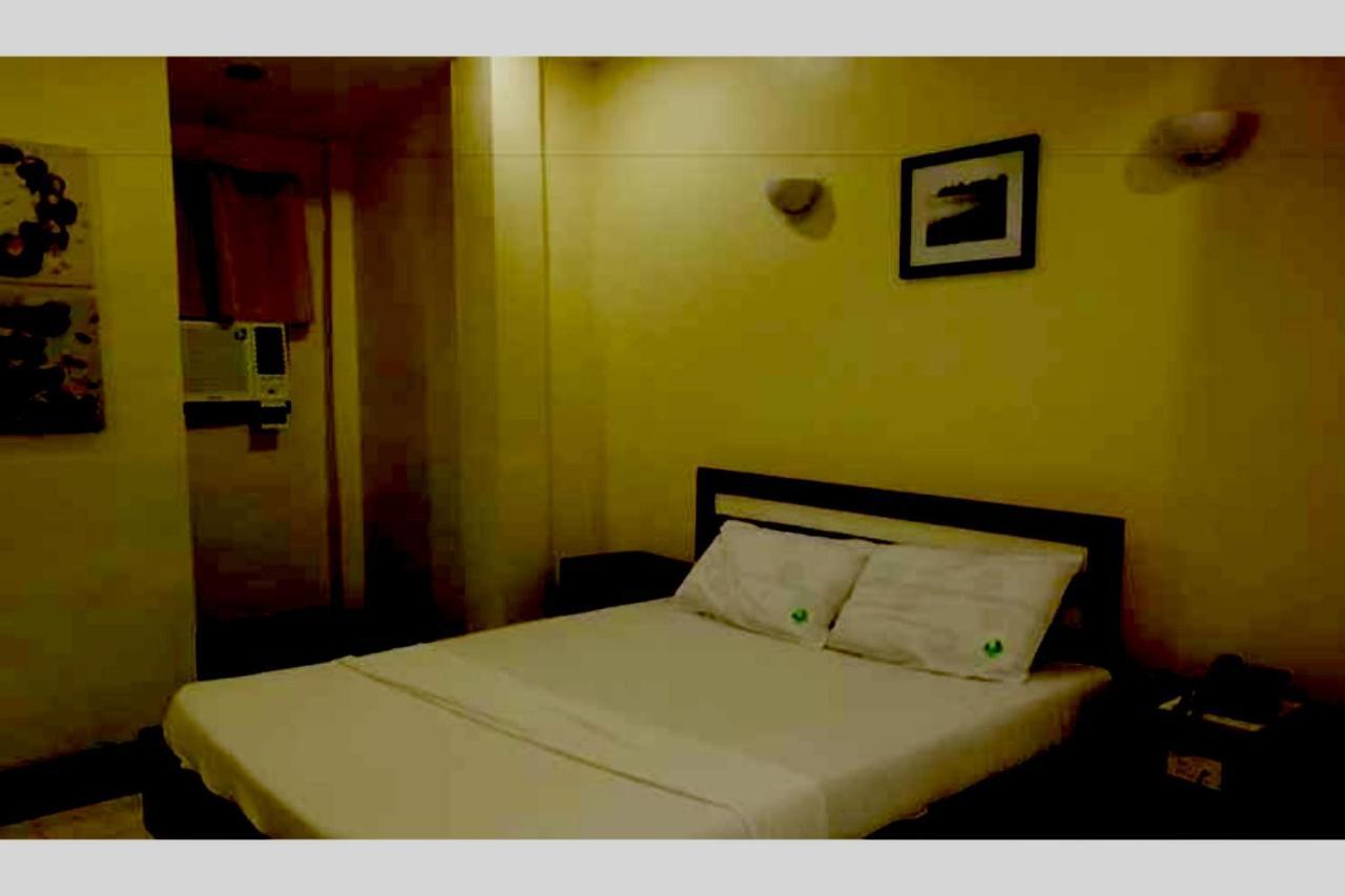 Oyo 672 Capitol Tourist Cebu