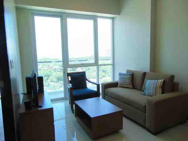 Mactan Newtown With Pool Access Apartment Lapu-Lapu City