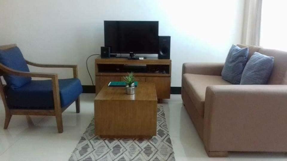 Mactan Newtown With Pool Access Apartment Lapu-Lapu City