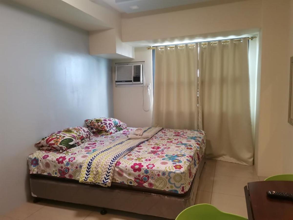 Horizon 101 A1 Shortwalk Robinson Mall Mango Square Bars Free Pool Apartment *