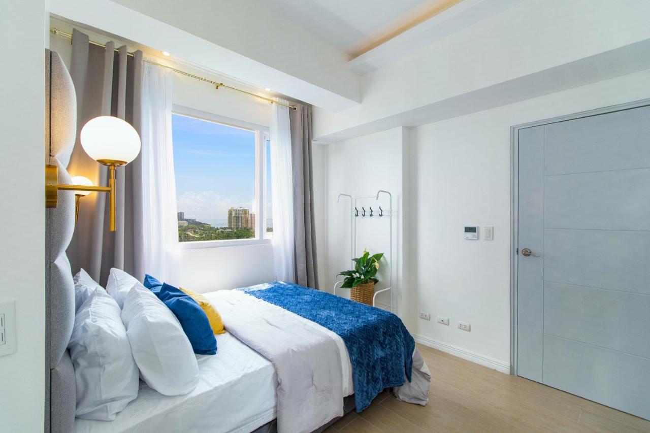 Omp 15c-t2, Seaview, Pool & Access, Near Airport, Fast Wi-fi, Netflix Apartment Punta Engano (Mactan)