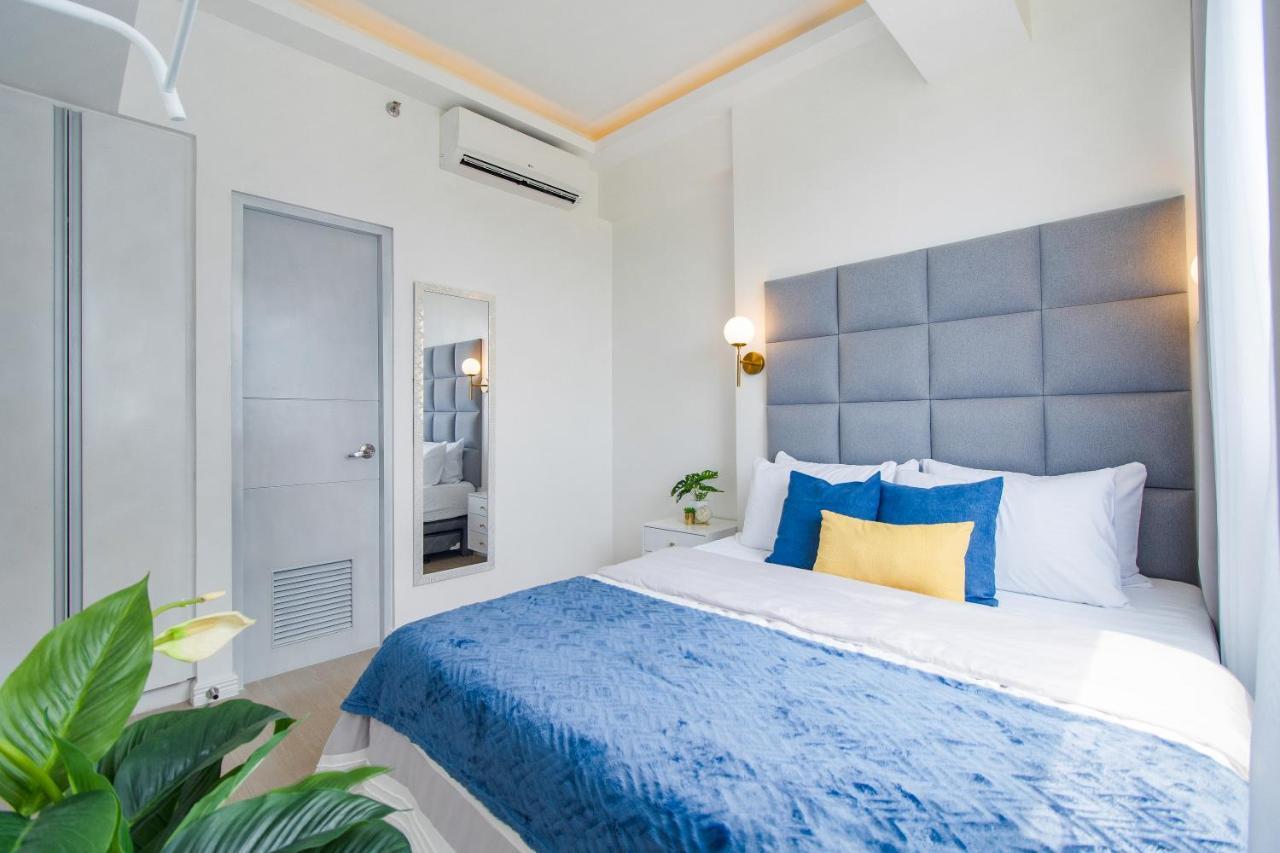 Omp 15c-t2, Seaview, Pool & Access, Near Airport, Fast Wi-fi, Netflix Apartment