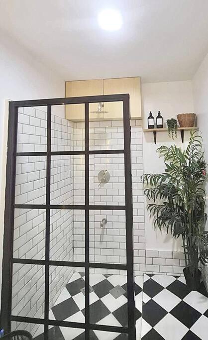 Apartment New Luxury With Pool And Netflix Near Airport *
