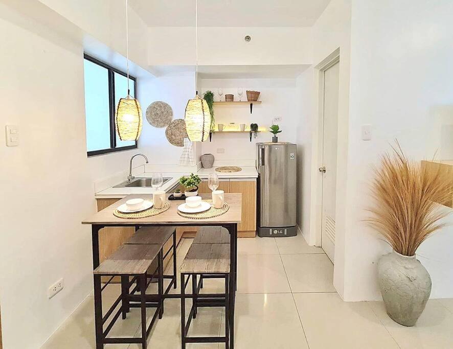 Apartment New Luxury With Pool And Netflix Near Airport