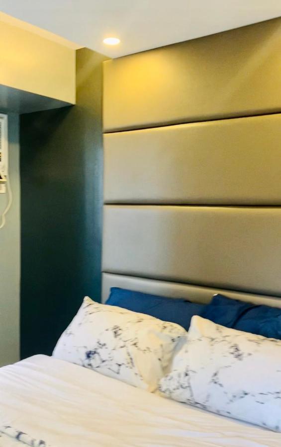 Aparthotel Avida-riala Tower 2, 3 New & Stylish & 1br *