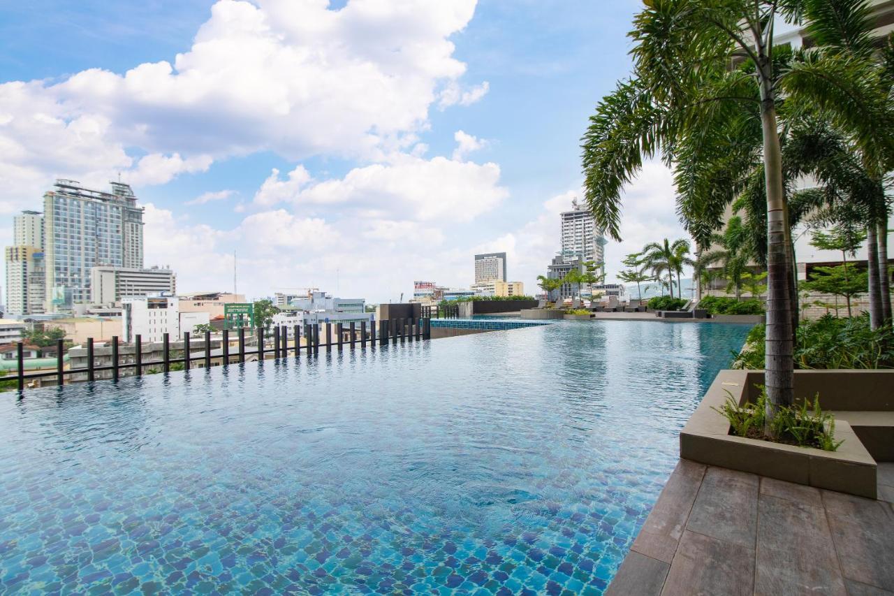 Apartment The 22q Studio Uptown Cebu- Baseline Premier Cebu
