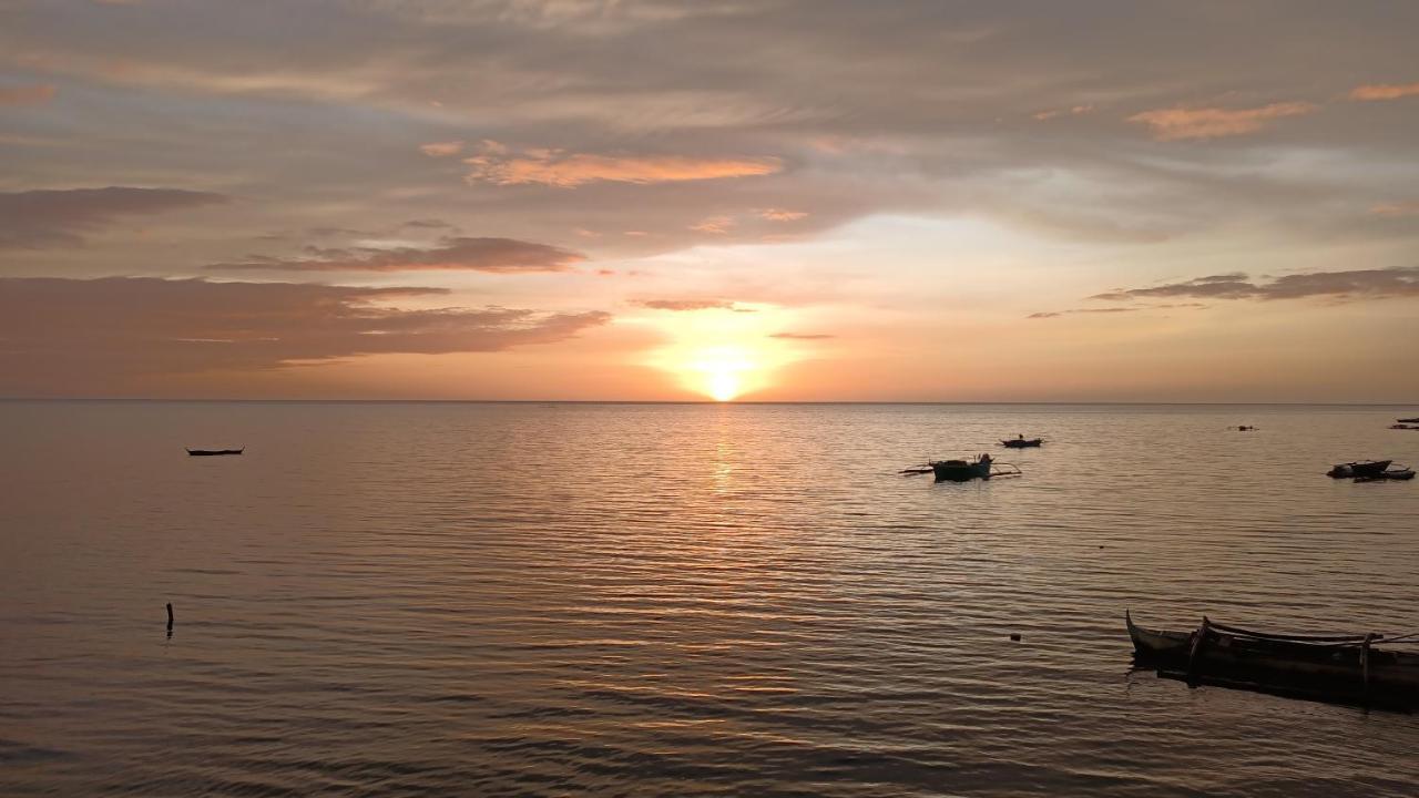 Pofer Beach * San Remigio (Cebu)