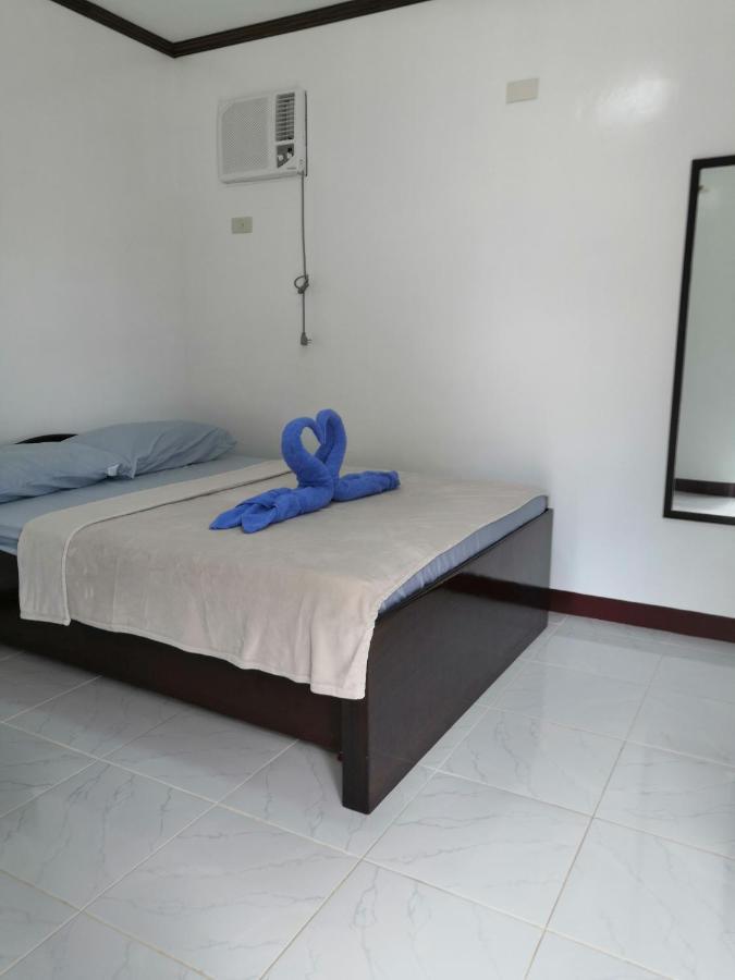 Resort Pofer Beach San Remigio (Cebu)