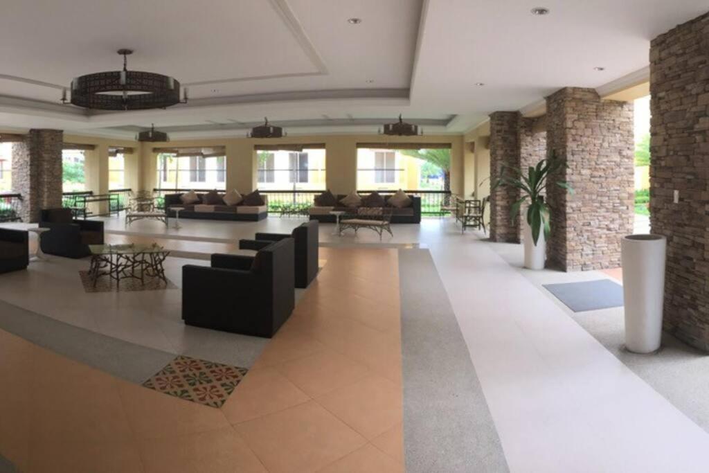 Cozy 2br Near Sm Seaside/cebu Ocean Park Apartment