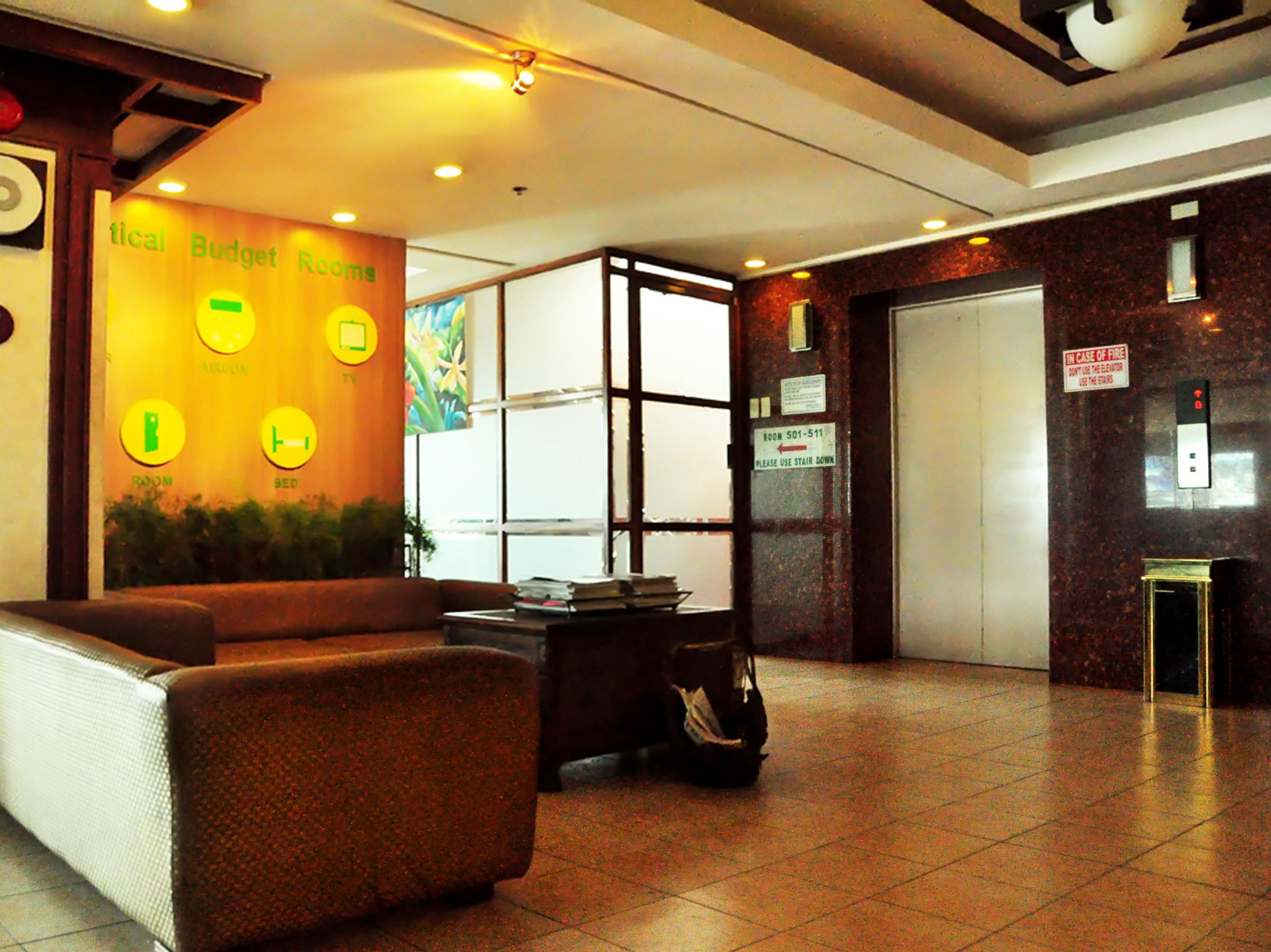 Hotel Gv Tower *