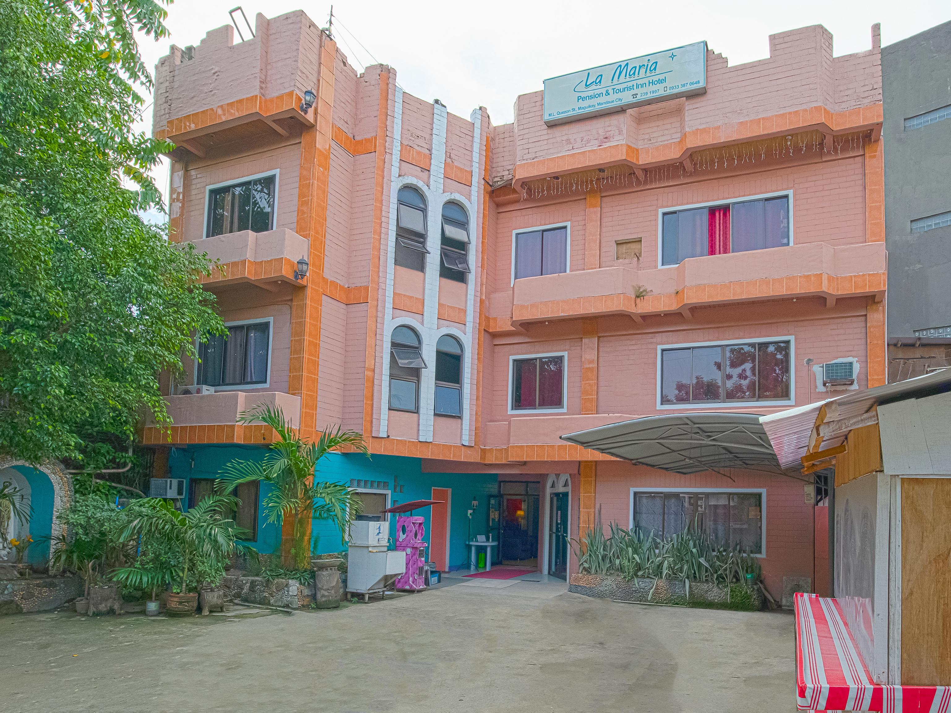 Reddoorz At La Maria And Tourist Hotel 3*