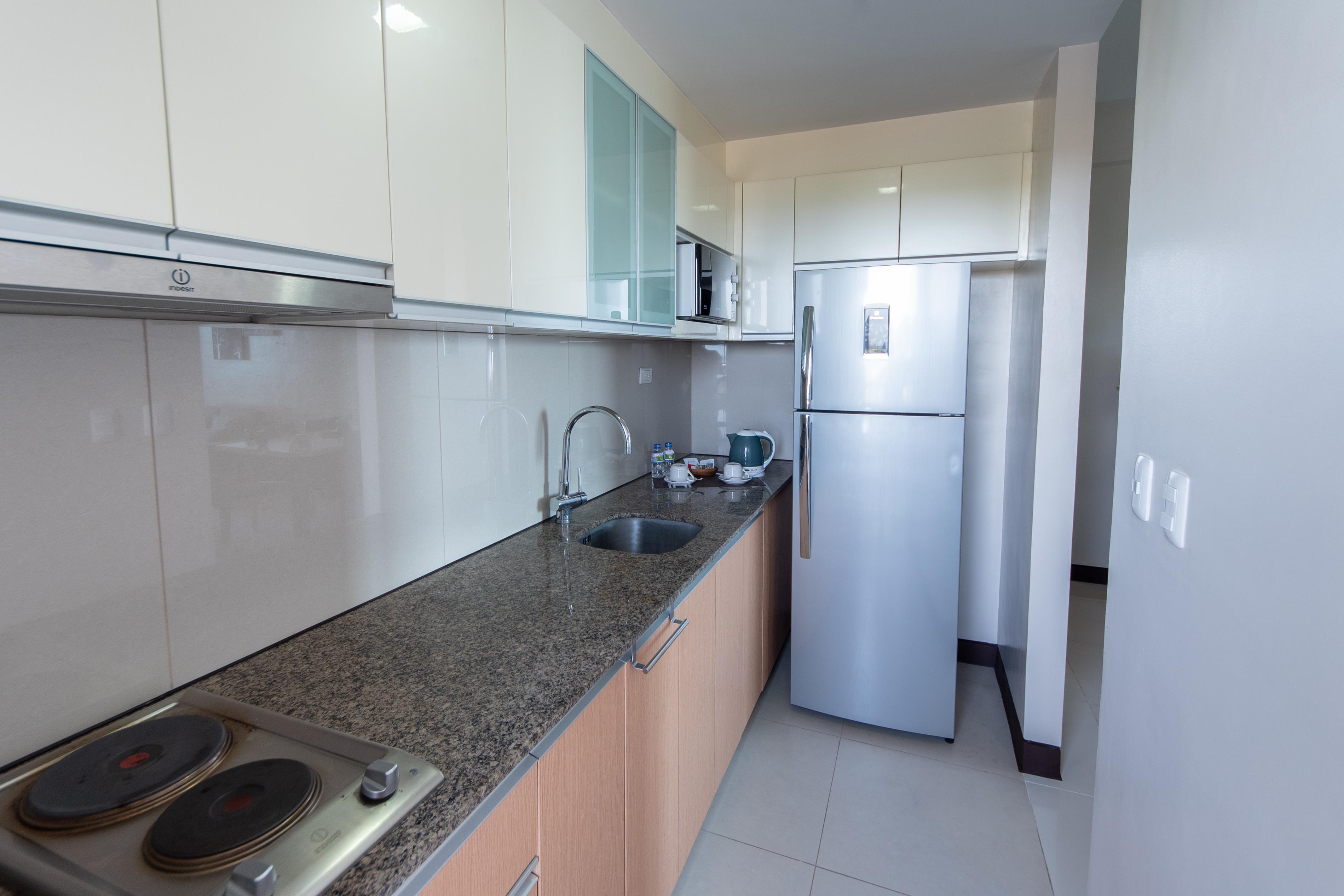 8 Newtown Boulevard Apartment *