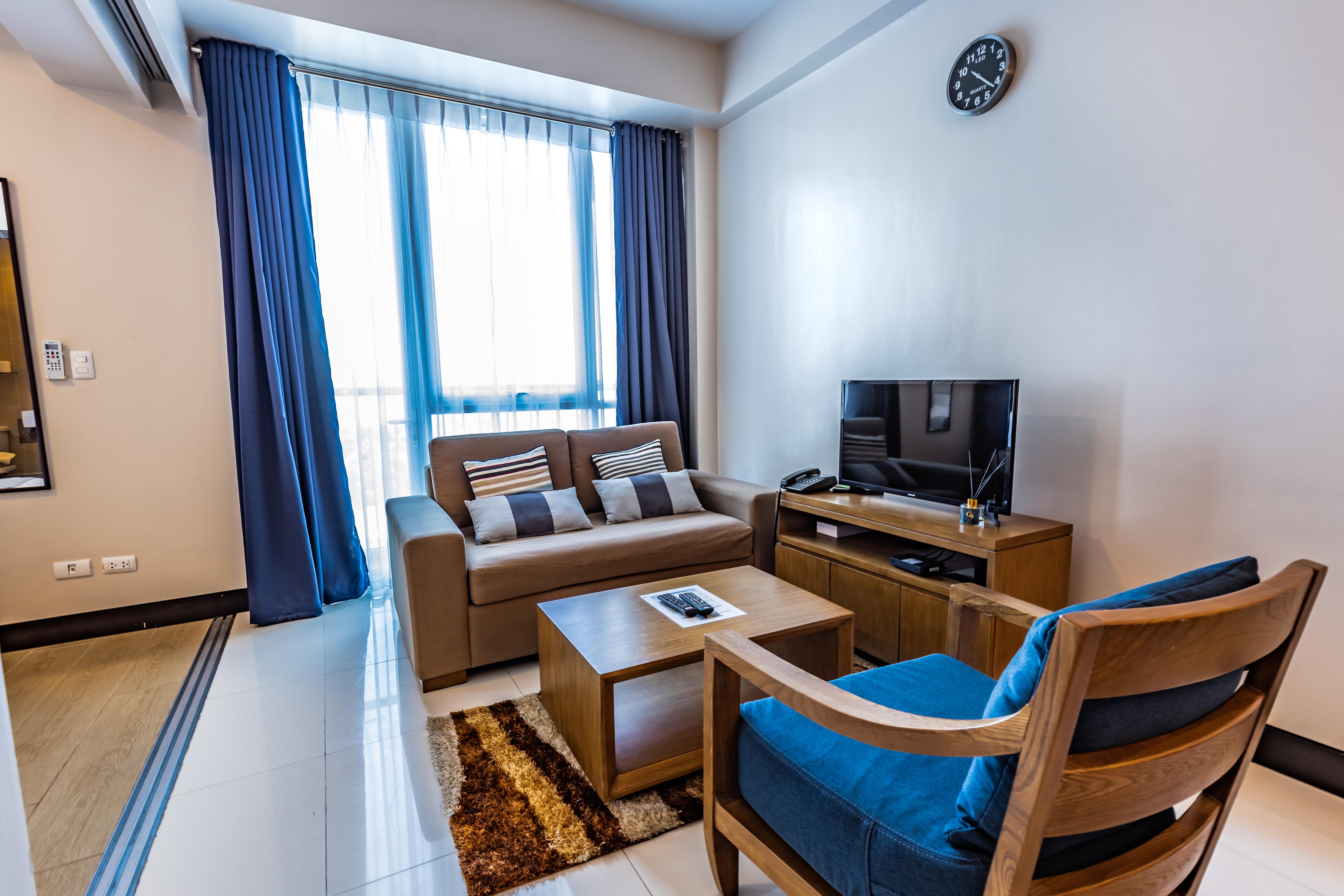 Apartment 8 Newtown Boulevard