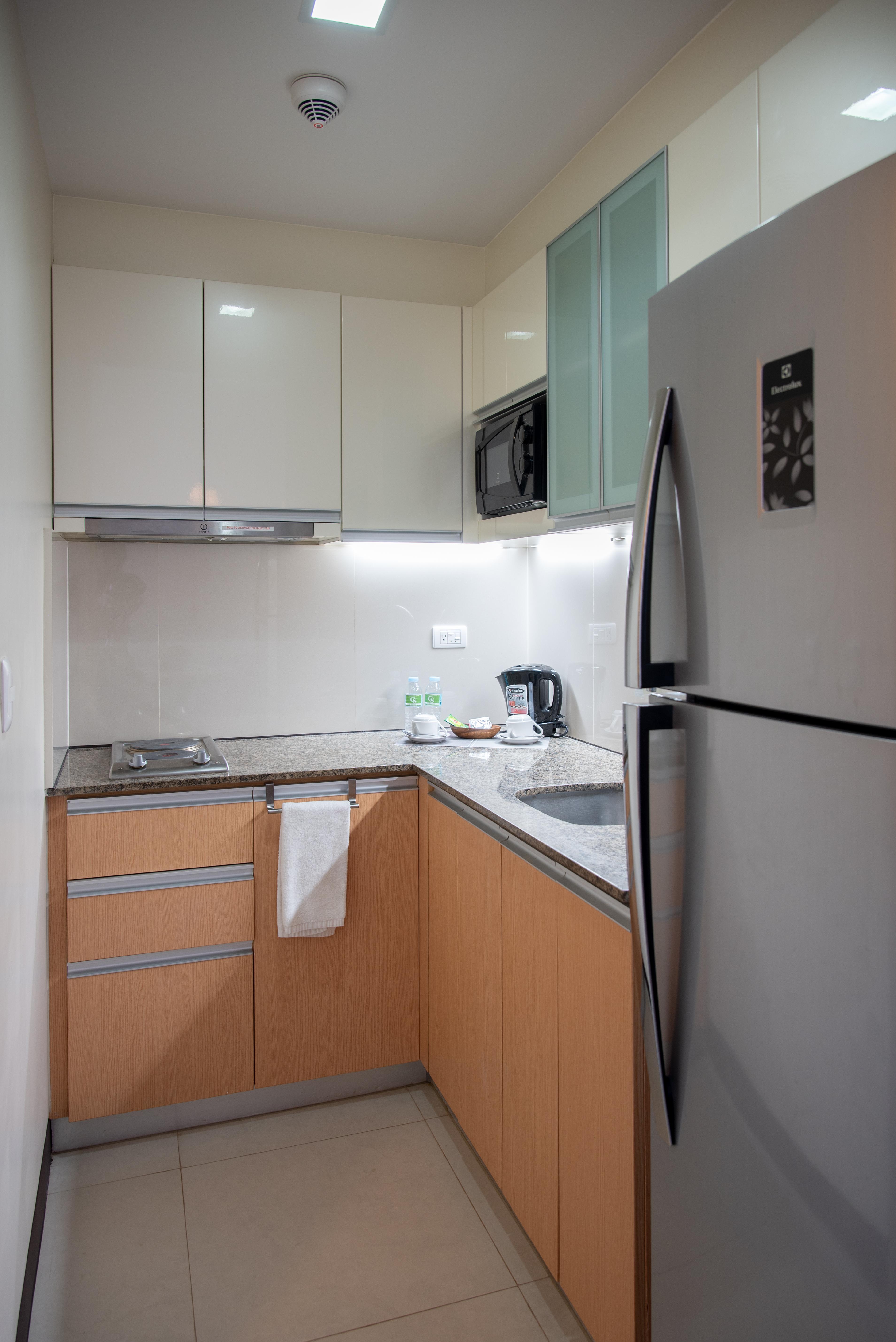 8 Newtown Boulevard * Lapu-Lapu City