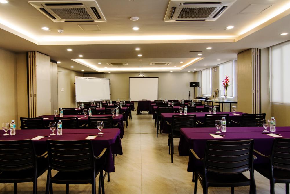Hotel Cebu Hotel Plus