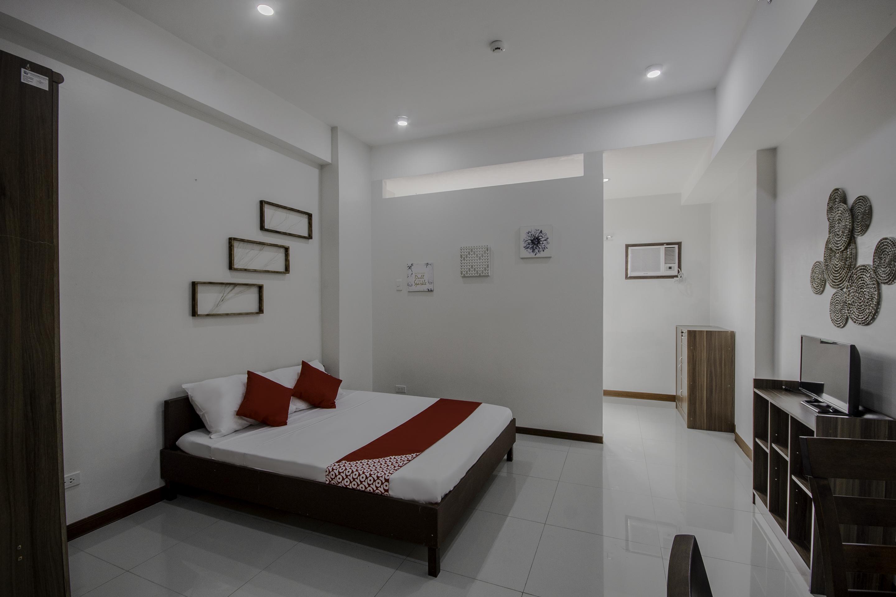 Cornerstone Manor Hotel Talamban Viejo