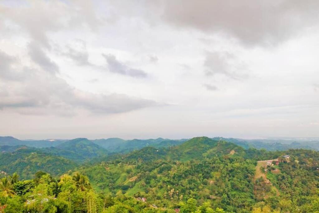 Log Cabin With Sea & Mountain View In Cebu