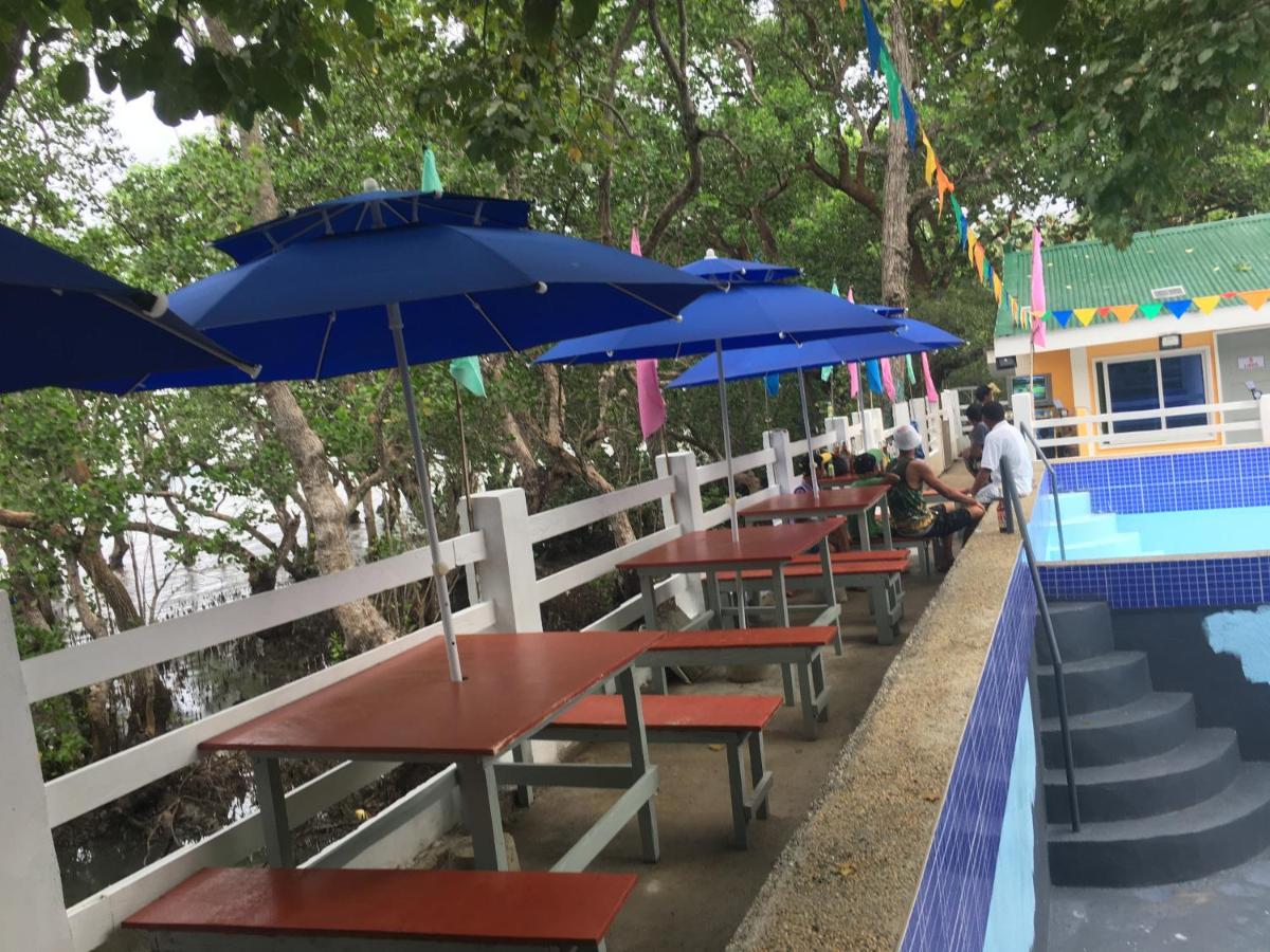 Kang-jolu's Camotes Homestay Santa Cruz (Cebu)