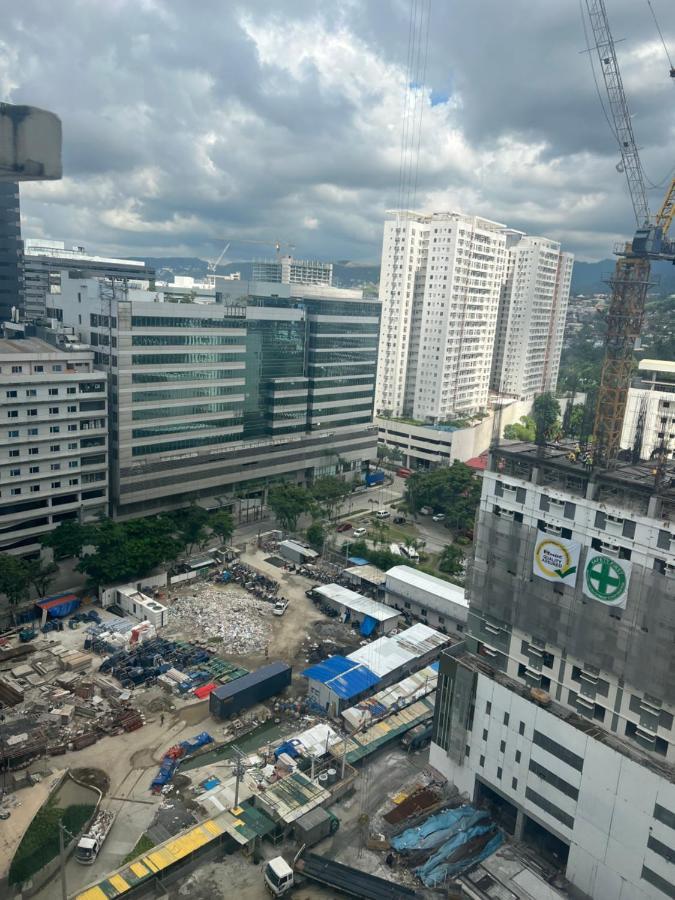 Avida Riala- Spacious Studio * Cebu