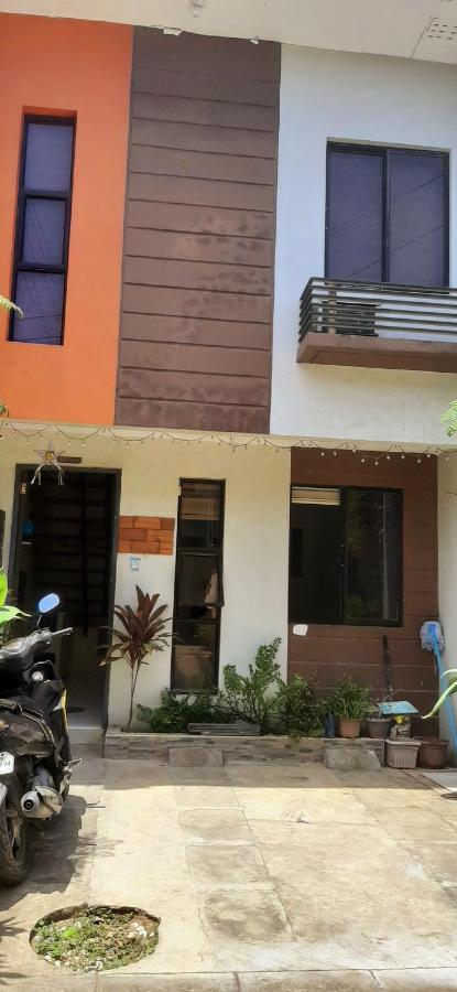 Entire 2 Story-house In Navona Subdivision In Lapu-lapu Mactan Cebu Apartment *