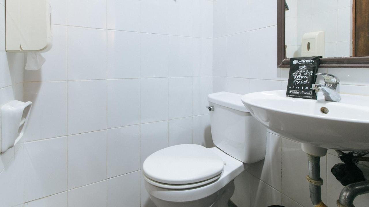 Hotel Reddoorz @ Express Lapu Lapu Pajo