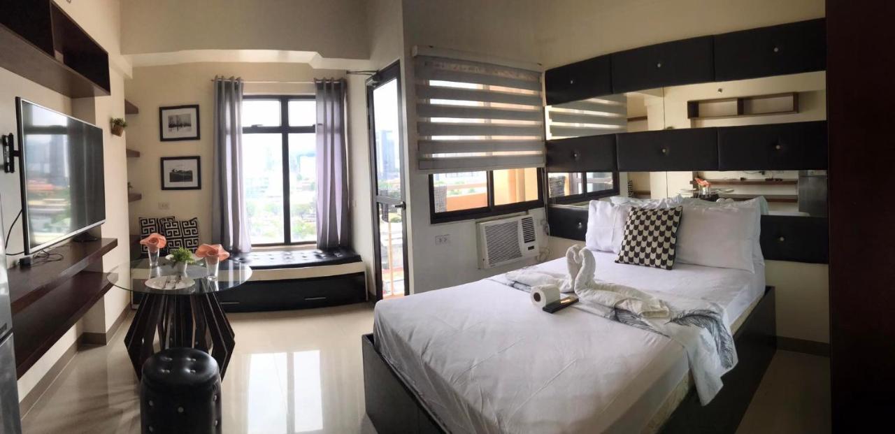 Mabolo Garden Flat A5 Rooftop Pool Shortwalk To Ayala Mall Apartment *