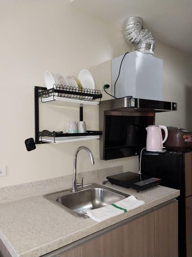 Horizon 101 A2 Shortwalk Robinson Mall Mango Square Bar Apartment *