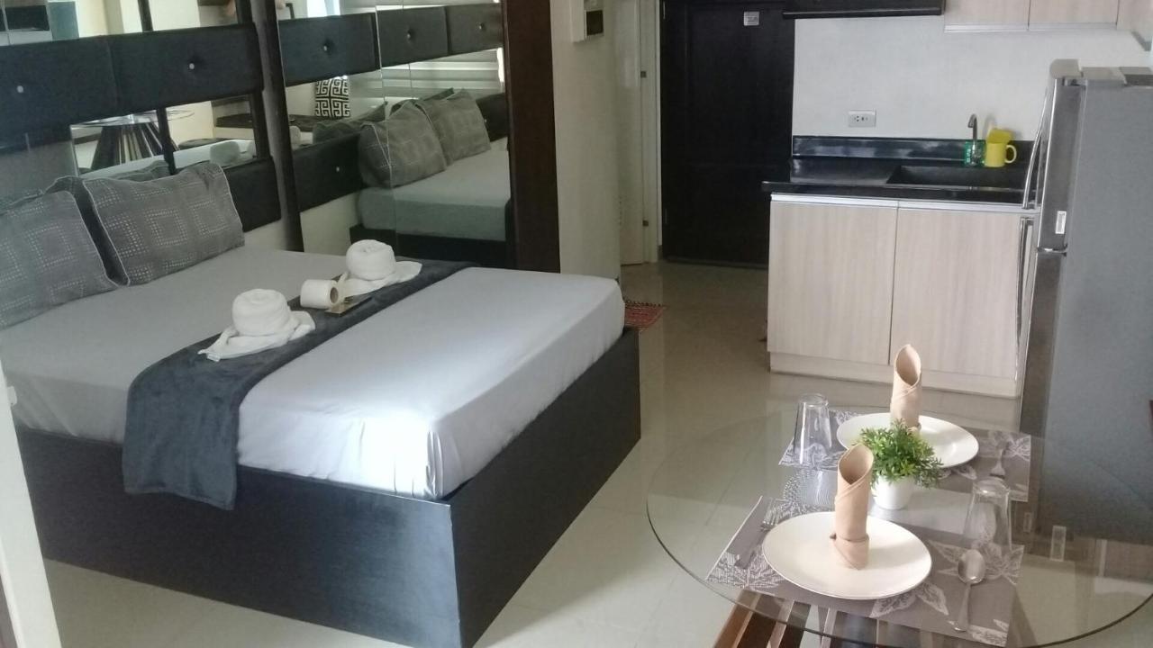 Apartment Mabolo Garden Flat A5 Rooftop Pool Shortwalk To Ayala Mall Cebu