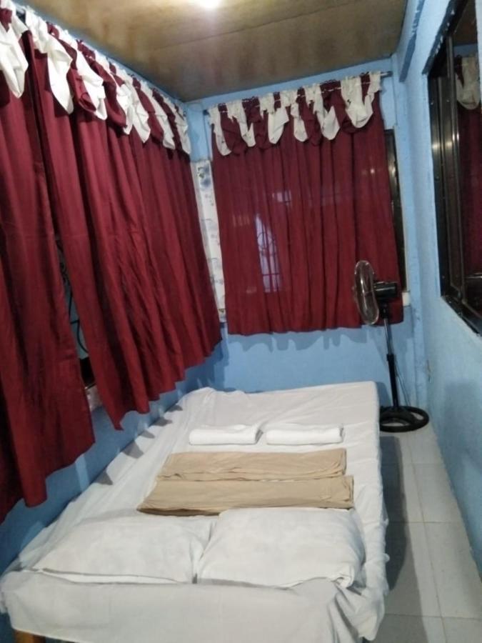 Jolitosplace Homestay * Daanbantayan